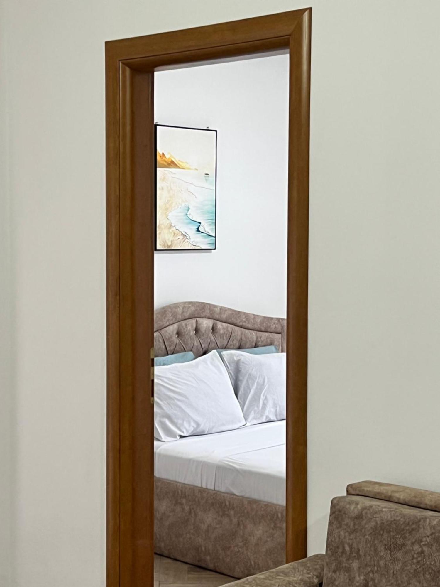 Lunasol Seaside Apartments Durres Bagian luar foto