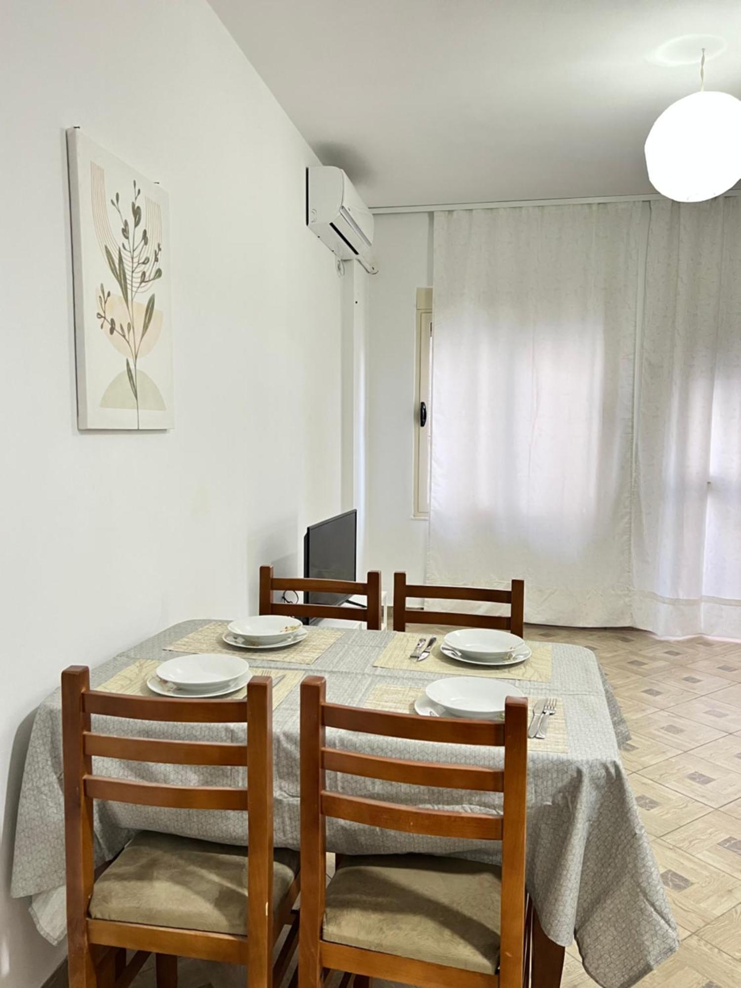 Lunasol Seaside Apartments Durres Bagian luar foto