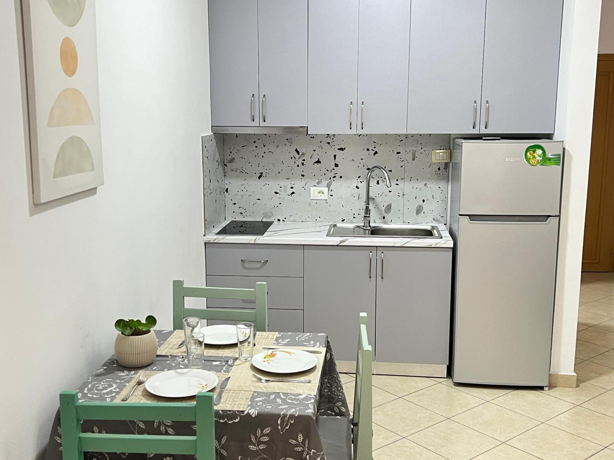Lunasol Seaside Apartments Durres Bagian luar foto