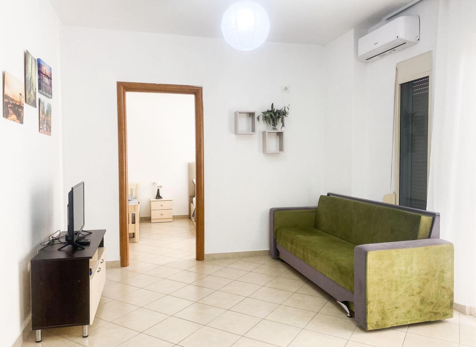 Lunasol Seaside Apartments Durres Bagian luar foto
