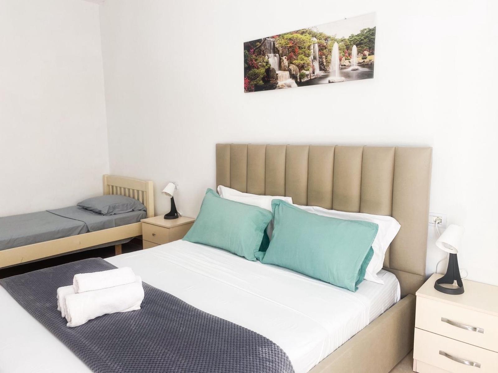 Lunasol Seaside Apartments Durres Bagian luar foto