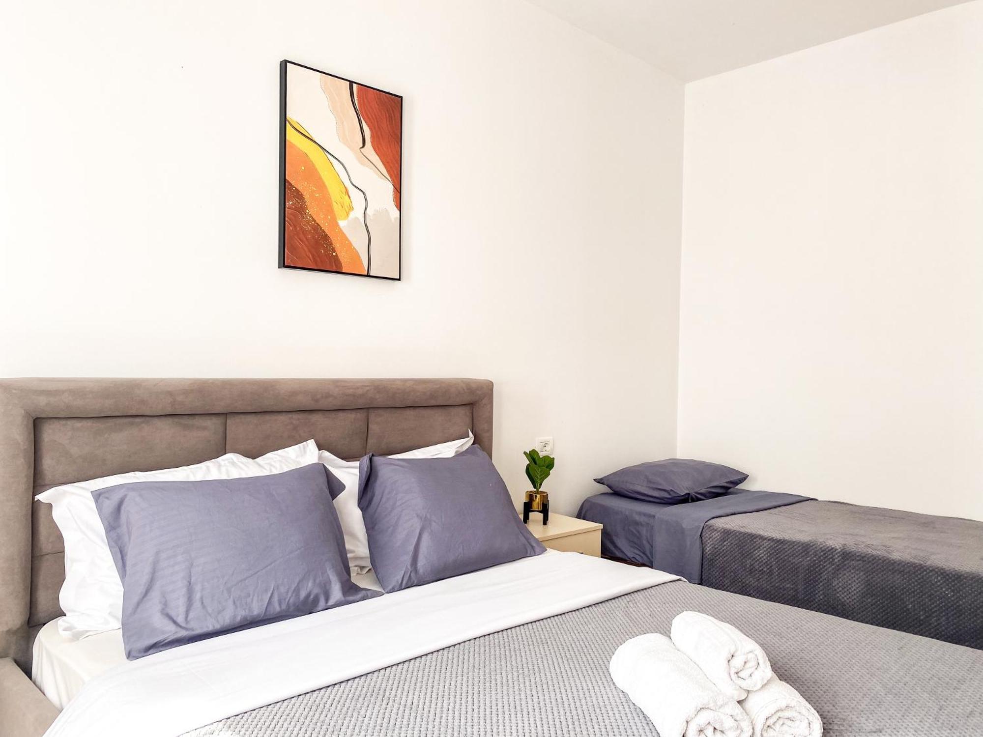 Lunasol Seaside Apartments Durres Bagian luar foto