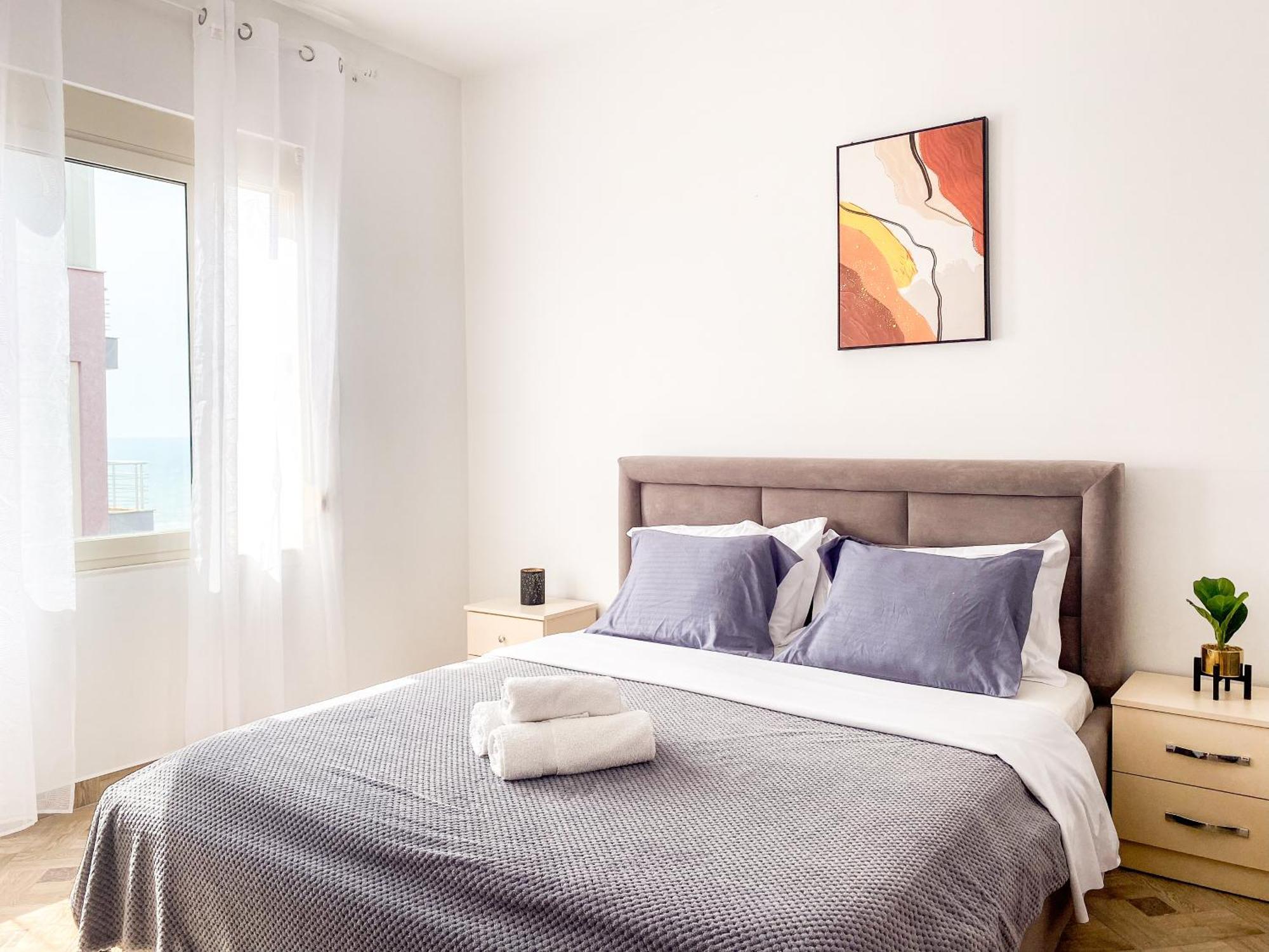 Lunasol Seaside Apartments Durres Bagian luar foto