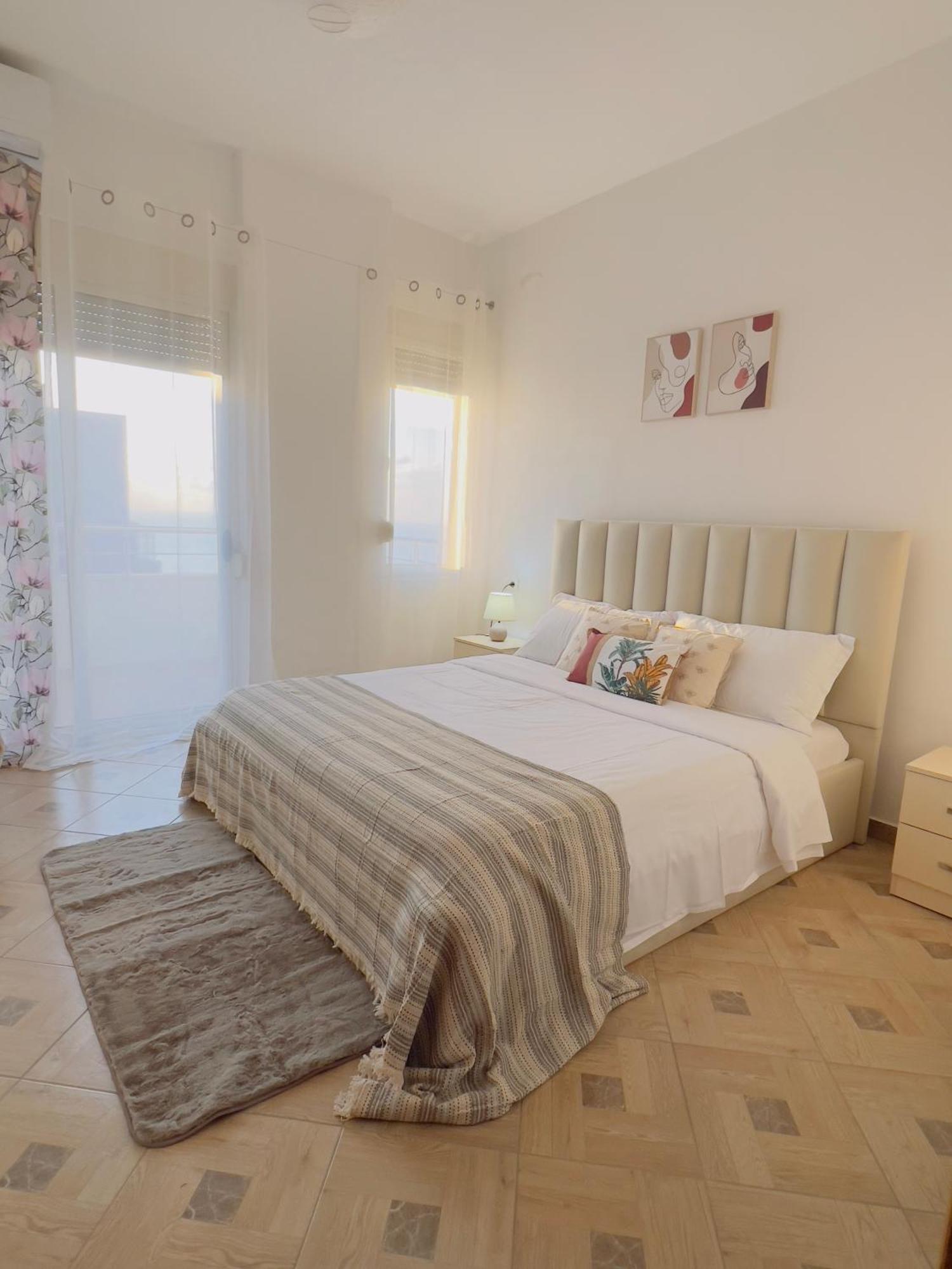 Lunasol Seaside Apartments Durres Bagian luar foto